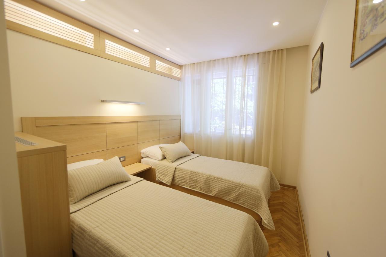 Apartment Piano Beograd Eksteriør billede
